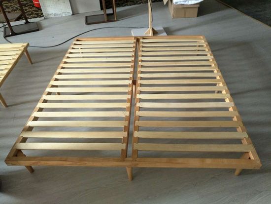 點擊查看詳細信息<br>標題：Wooden bedstead 閱讀次數(shù)：1007