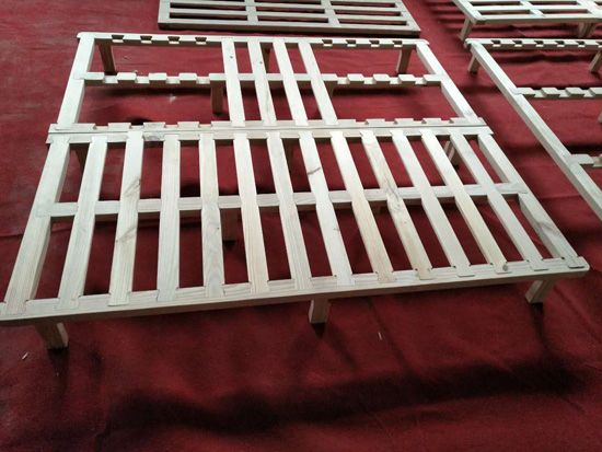 點擊查看詳細信息<br>標題：Wooden bedstead 閱讀次數(shù)：1147